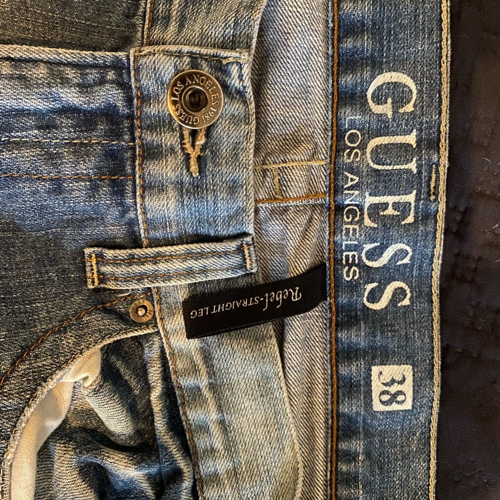 Guess jeans 38/32 rebel straight leg